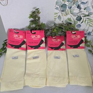 New Sumona Legwear Trouser Socks Off White Size 9-11